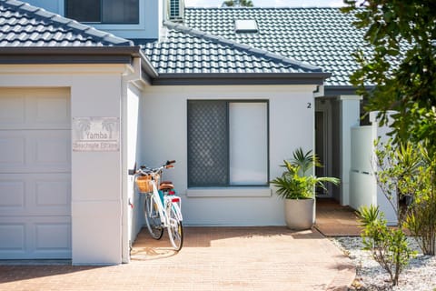 Yamba Beachside Escape - oceanstays House in Yamba