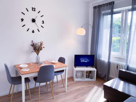 Zwei Apartments für Gruppen - Phantasialand, Köln, Bonn Condo in Brühl