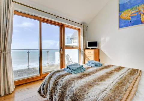 Ocean Blue Casa in Porthleven