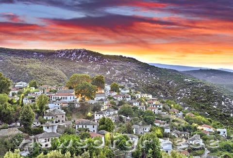 Nearby landmark, Day, Natural landscape, Bird's eye view, Mountain view