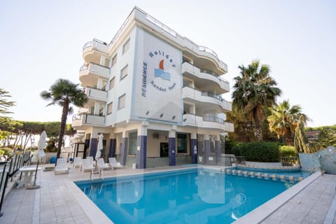 Property building, Pool view, Swimming pool