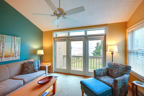 Glen Arbor Vacation Rental with Views of Lake! Condo in Sleeping Bear Dunes