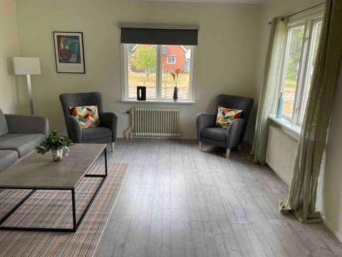 Space to socialize 3km from the peak of Isaberg! House in Västra Götaland County