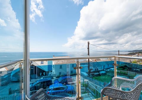 Loveday Condo in Porthleven