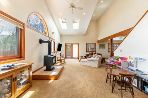 Stand-alone Mountain Home, Private Hot Tub and Deck by Summit County Mountain Retreats House in Silverthorne