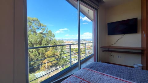 Departamento Privado una habitación y balcón Sector Solca y Embajada EEUU Apartamento in Quito