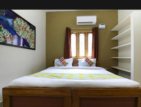 Bv Stayz Bed and Breakfast in Chennai