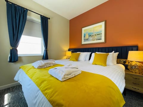 Rooms at Haslar Marina Hôtel in Gosport