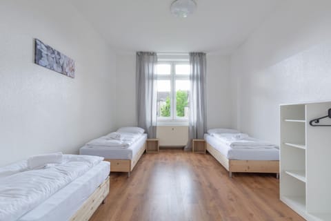 T&K Apartments Duisburg 4 Apartments 110qm with balcony Condo in Duisburg