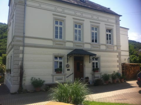 Casa Hauth Apartamento in Bernkastel-Kues