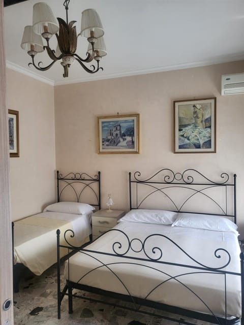 Maison Manni' B&B Bed and Breakfast in Soverato