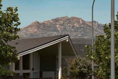 Property building, Day, Natural landscape, Mountain view