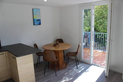 La petite Rascasse, Appartement avec Terrasse ensoleillée Condo in Rayol-Canadel-sur-Mer
