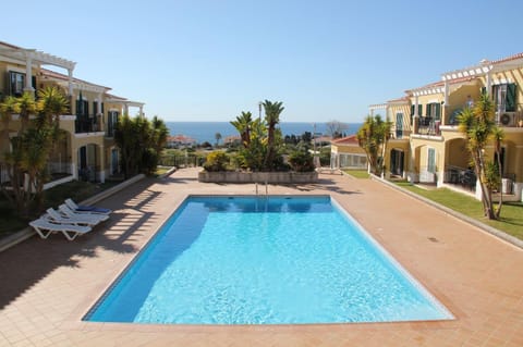 View (from property/room), Pool view, Sea view, Swimming pool, sunbed