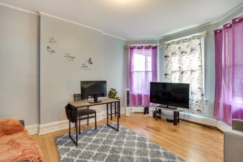 Cozy and Convenient West Orange Home - 16 Mi to NYC! House in Montclair
