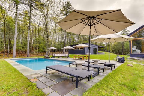 Hudson Valley Vacation Rental with Private Pool! Casa in Olive