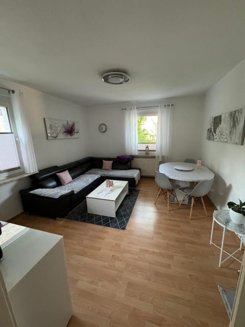 Sana Ferienwohnung Apartment in Oberhausen