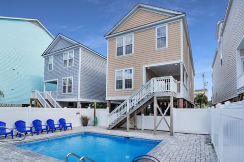 A Sandy Starfish House in Surfside Beach