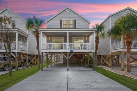 Calypso Cottage House in Surfside Beach