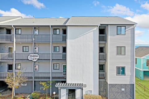 Dolphin Cay Unit 203 House in Surfside Beach