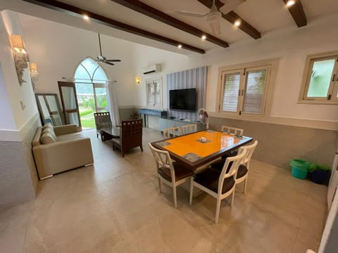 Casa Legend Villa & Apartments Arpora - Baga - Goa Appart-hôtel in Baga