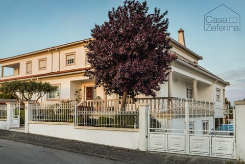 Property building, Day, Street view