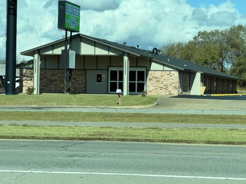 Property building, Street view