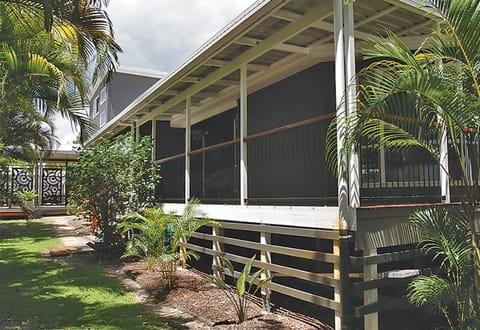 STRADDIE TIME House in Amity Point