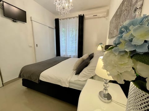 Central Square Guest House Bed and Breakfast in Zadar