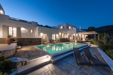 Ninemia Villa in Paros, Greece