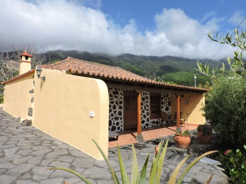 Property building, Natural landscape, Mountain view