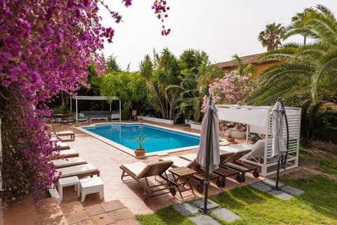 Charming Villa Domingo Playa Portaventura Golf House in Cambrils