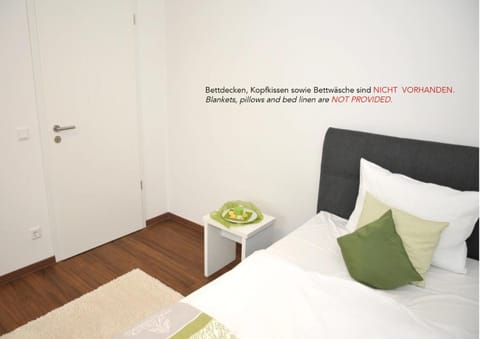WG Zimmer in der World of Living Regensburg Apartment in Regensburg
