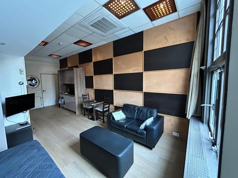 Amazing Studio S3, City Centre Dordrecht Apartment in Dordrecht