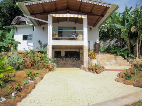 La petite Maison Bakov’ Villa in Arrondissement of Cayenne, French Guiana