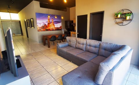 Communal lounge/ TV room, TV and multimedia, Living room, Seating area