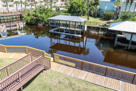 Waterside Village Cottage 3220 by Pristine Properties Vacation Rentals House in Mexico Beach