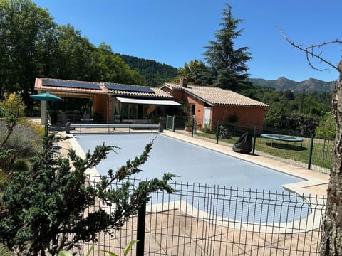 Property building, Spring, Neighbourhood, Natural landscape