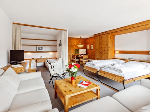 Apartment Guardaval - Utoring-36 by Interhome Apartment in Davos