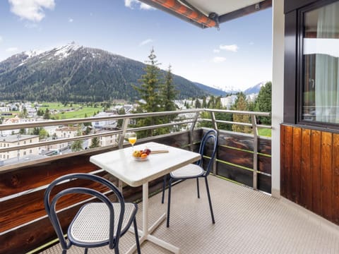 Apartment Guardaval - Utoring-36 by Interhome Apartment in Davos