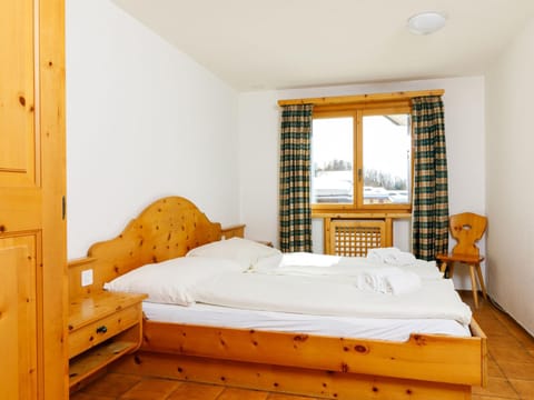 Apartment Residenza Chesa Margun 57-1 by Interhome Apartment in Saint Moritz