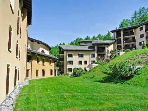 Apartment Residenza Chesa Margun 710-4 by Interhome Apartment in Saint Moritz