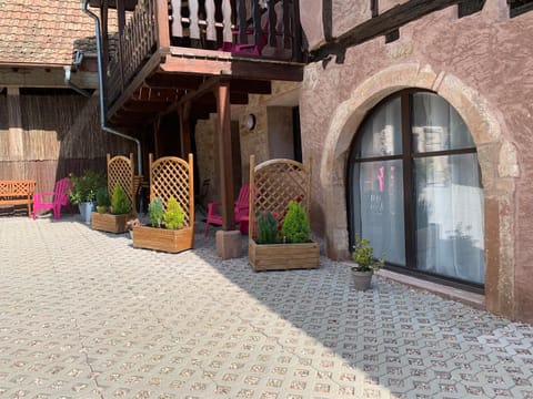 LE CLOS DORE et PARKING GRATUIT Apartment in Colmar