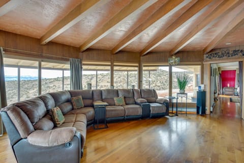 Spacious Grand Junction Home Rental with Mtn Views! Haus in Grand Junction