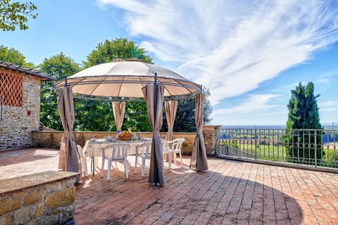 View (from property/room), Dining area