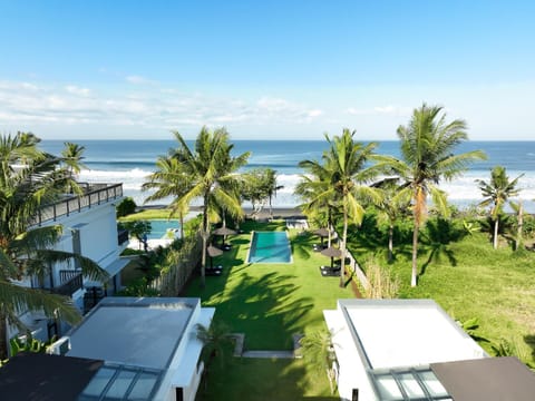 Property building, Day, Natural landscape, Beach, Pool view, Sea view, Swimming pool