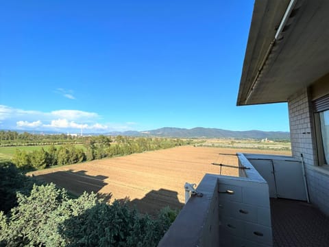 Property building, Natural landscape, View (from property/room), Balcony/Terrace