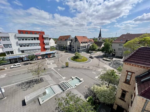 Neighbourhood, City view, Street view, Location