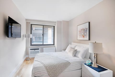 Gorgeous 2 BR in NYC with Elevator Copropriété in Midtown