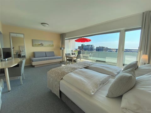 Living room, Bedroom